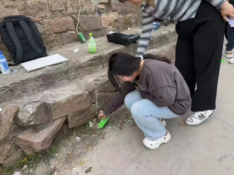 1705716947750489.png 图片三.png